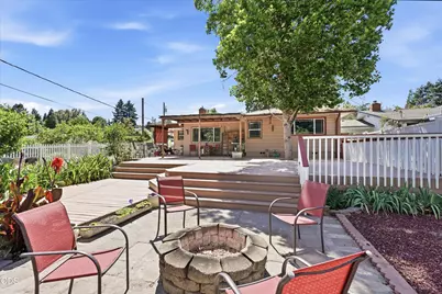 1317 NW Prospect Avenue, Grants Pass, OR 97526 - Photo 40