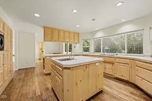 7833 Lower River Rd, Grants Pass, OR 97526 - Photo 10
