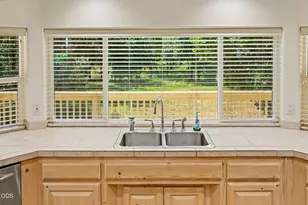 7833 Lower River Rd, Grants Pass, OR 97526 - Photo 12