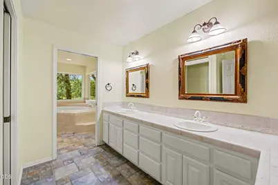 7833 Lower River Road, Grants Pass, OR 97526 - Photo 24