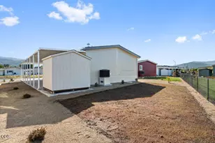 300 Luman Rd, Phoenix, OR 97535 - Photo 18