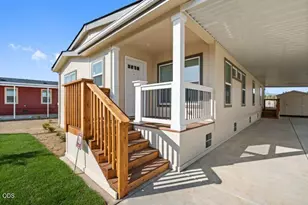 300 Luman Rd, Phoenix, OR 97535 - Photo 4