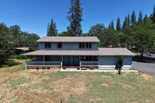 10 Quail Run Dr, Shady Cove, OR 97539 - Photo 38