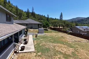 10 Quail Run Dr, Shady Cove, OR 97539 - Photo 40
