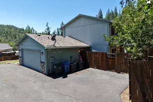 10 Quail Run Dr, Shady Cove, OR 97539 - Photo 32