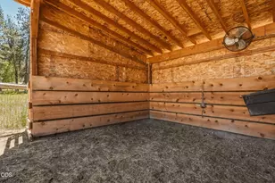 60315 Tekampe Rd, Bend, OR 97702 - Photo 44