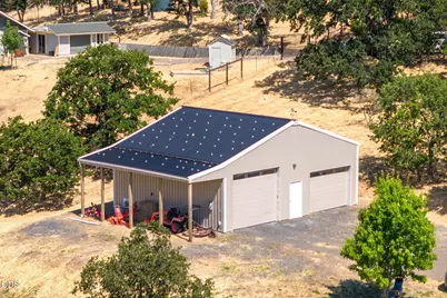 4337 Pioneer Road, Medford, OR 97501 - Photo 12