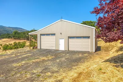 4337 Pioneer Road, Medford, OR 97501 - Photo 50