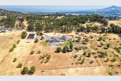 4337 Pioneer Road, Medford, OR 97501 - Photo 46