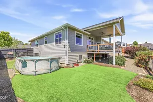 37 Terra Linda Ct, Eagle Point, OR 97524 - Photo 14