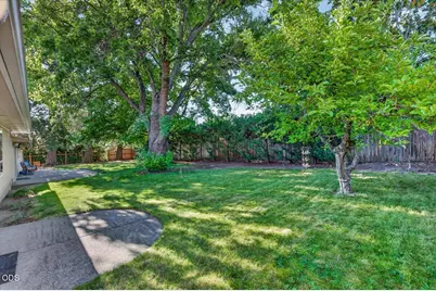 2334 Black Oak Way, Ashland, OR 97520 - Photo 32