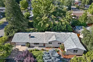 2334 Black Oak Way, Ashland, OR 97520 - Photo 36