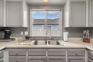 8092 Abbey Rd, White City, OR 97503 - Photo 8