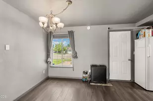 8092 Abbey Rd, White City, OR 97503 - Photo 10