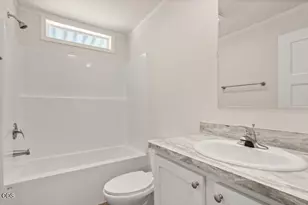 300 Luman Rd, Phoenix, OR 97535 - Photo 10