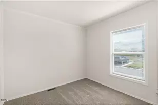 300 Luman Rd, Phoenix, OR 97535 - Photo 12