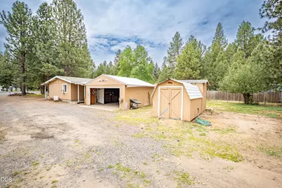 60245 Lakeview Drive, Bend, OR 97702 - Photo 40