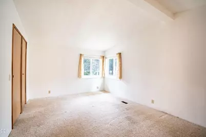 60245 Lakeview Drive, Bend, OR 97702 - Photo 18