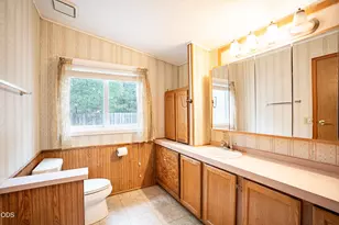 60245 Lakeview Dr, Bend, OR 97702 - Photo 22