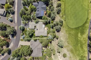 2767 NW Champion Cir, Bend, OR 97703 - Photo 42