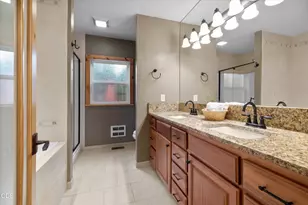 14879 Chuckwagon Ct, Sisters, OR 97759 - Photo 20