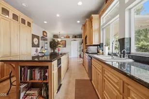 764 Jess Way, Grants Pass, OR 97526 - Photo 18