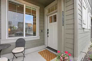 3031 NE Red Jasper Pl, Bend, OR 97701 - Photo 2