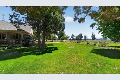 18203 Fadjur Lane, Sisters, OR 97759 - Photo 26