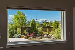 471 E Diamond Peak Ave, Sisters, OR 97759 - Photo 50