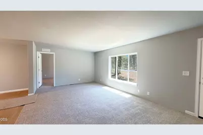 16164 Leona Lane, La Pine, OR 97739 - Photo 10