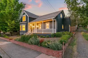 117 High St, Ashland, OR 97520 - Photo 4