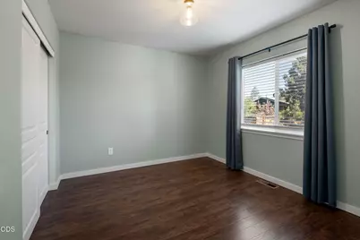 21370 NE Pecoraro Loop, Bend, OR 97701 - Photo 18