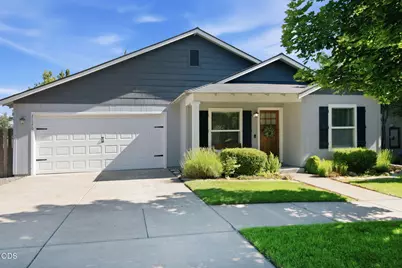 21370 NE Pecoraro Loop, Bend, OR 97701 - Photo 1