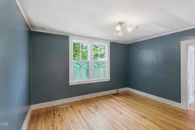 409 NW Dimmick Street, Grants Pass, OR 97526 - Photo 6