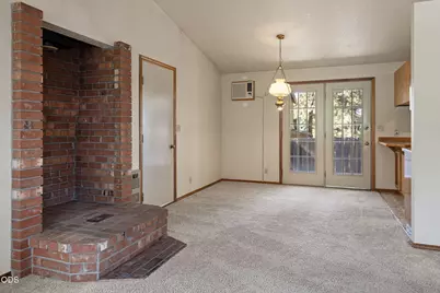 220 SW Maricopa Drive, Bend, OR 97702 - Photo 6