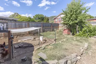 723 NE 12th St, Grants Pass, OR 97526 - Photo 34
