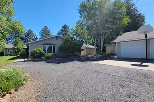 2384 NE Sunrise Ln, Prineville, OR 97754 - Photo 2