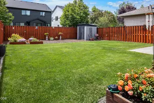 2951 NE Dogwood Dr, Bend, OR 97701 - Photo 6