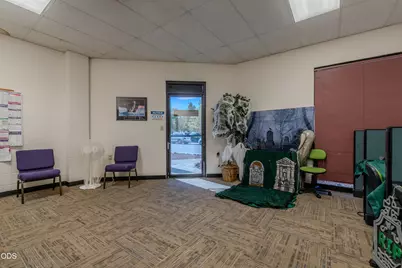 110 Hawthorne Street #A, Medford, OR 97504 - Photo 2