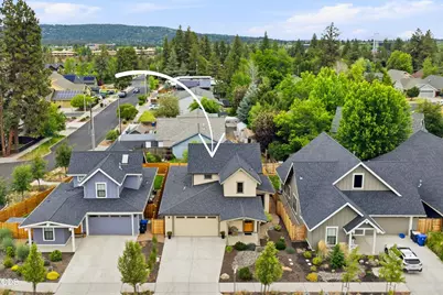 20042 SW Sunny Way, Bend, OR 97702 - Photo 40