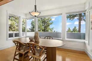 3160 N W Colonial Dr, Bend, OR 97703 - Photo 20