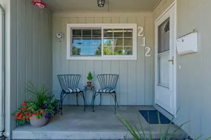 212 Windsor Way, Central Point, OR 97502 - Photo 4