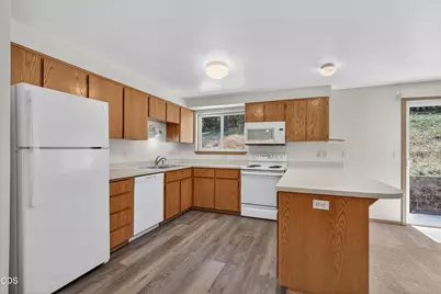 2850 E Evans Creek Road, Rogue River, OR 97537 - Photo 28
