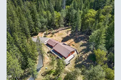 2850 E Evans Creek Road, Rogue River, OR 97537 - Photo 8