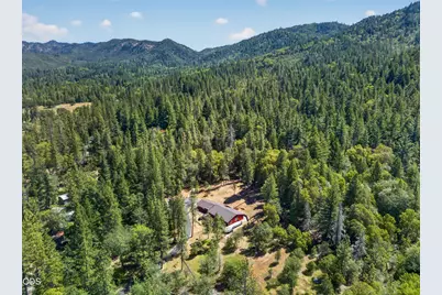 2850 E Evans Creek Road, Rogue River, OR 97537 - Photo 12