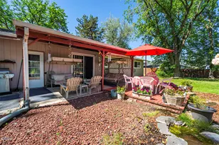 2705 Randall Ave, Central Point, OR 97502 - Photo 10