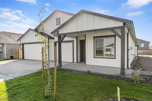 1188 NW Fairway Rd, Madras, OR 97741 - Photo 2