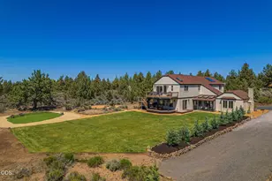 21770 Eastmont Dr, Bend, OR 97701 - Photo 4