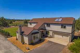 21770 Eastmont Dr, Bend, OR 97701 - Photo 4