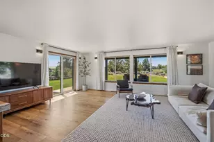 21770 Eastmont Dr, Bend, OR 97701 - Photo 30